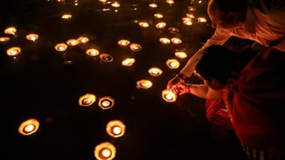 Deepotsav-2024-celebrated-at-Ayodhya-and-Prayagraj