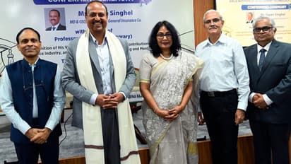 Bajaj-Allianz-MD-and-CEO-Tapan-Singhel-becomes-Honorary-Professor-of-Practice-of-BIMTECH
