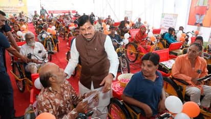 Mohan-Yadav-government-distributed-Assistive-devices-to-470-disabled-people