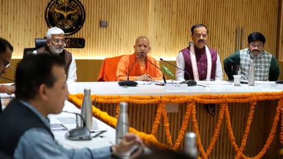 Prayagraj-Mahakumbh-2025-latest-updates-PM-Modi-to-visit-city-will-do-ganga-puja