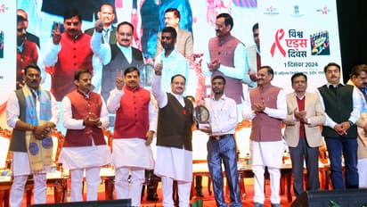 JP-Nadda-and-CM-Mohan-Yadav-at-world-aids-day-programe-in-indore