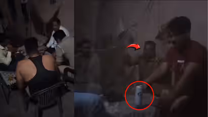 Aligarh Viral Daru Party Video 