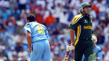 india vs pakistan clash cricketer inzmam ul haq irritated on saying aloo wanted to beat fan with bat during match