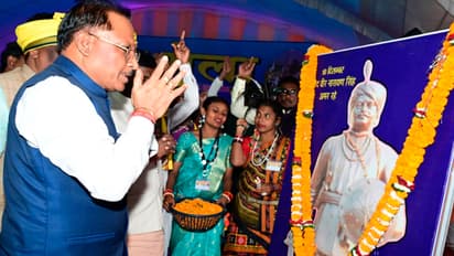 Vishnu-Deo-Sai-at-Sonakhan-paid-tribute-to-shahid-Veer-Narayan-Singh