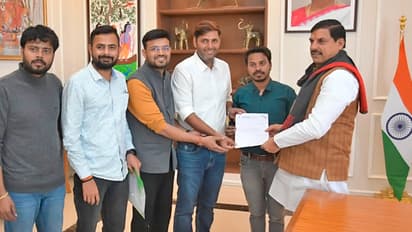 Mohan-Yadav-meet-Delegation-of-MP-PSC-candidates
