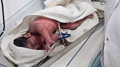 first-woman-delivery-happened-at-central-hospital-established-in-prayagraj-mahakumbh-2025-mela