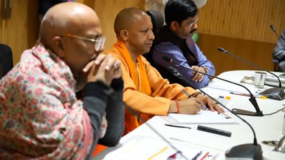 Yogi-Adityanath-in-Prayagraj-reviewed-Mahakumbh-2025-preparations