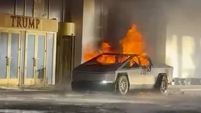 Tesla Cybertruck blast