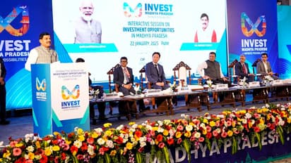 Mohan-Yadav-interaction-with-investors-and-industrialists-in-Pune