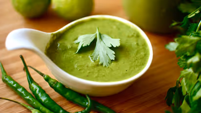hotel style green chutney recipe tasty and healthy