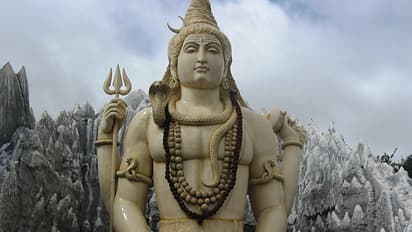 shiv chalisa lyrics