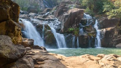 famous tourist places of Jharkhand