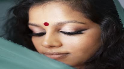 bindi on forehead