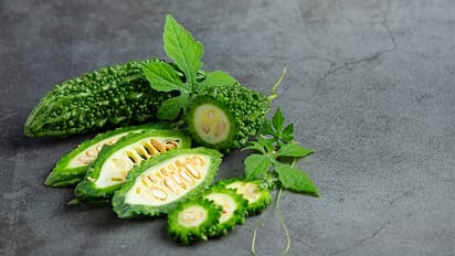 karele-ki-kadwahat-dur-karne-ke-tips