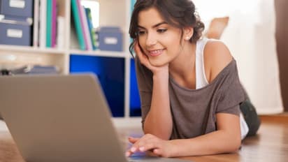 Viral Post gen z rejects saturday work