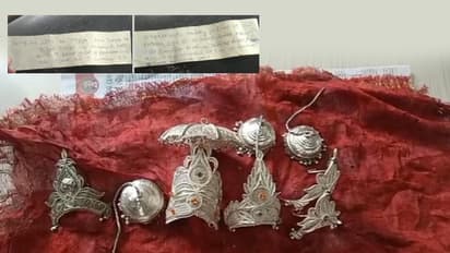 thief returned krishna ornaments after 9 years