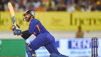 Dinesh Karthik