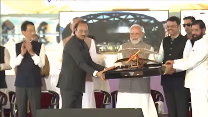 PM Modi Navi Mumbai Airport