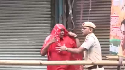 Chaos At 1st Event By Delhi CM Rekha Gupta After Attack