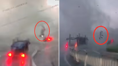 Car storm China