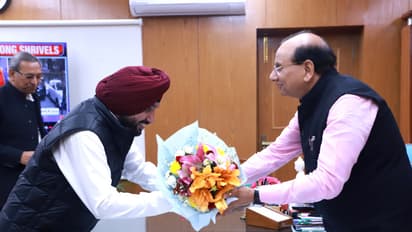 Arvinder Singh Lovely