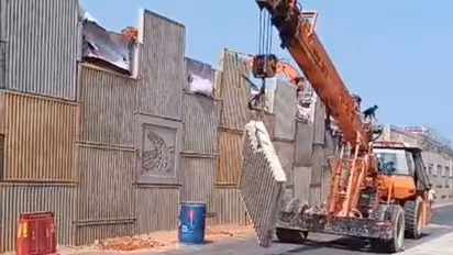 Accident during flyover construction