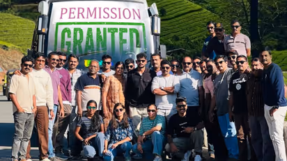 Wadakkanchery police personnel enjoying their trip to Munnar and Mankulam as a stress relief initiative authorized by Thrissur City Police Commissioner