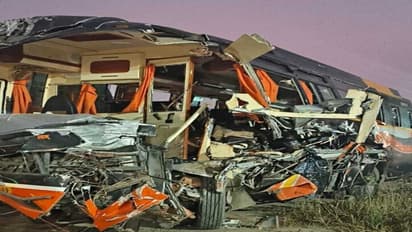 accident in fatehpur