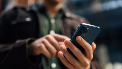 Smartphones, smartphones safety, smartphones safety tips