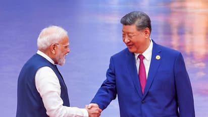PM Modi handshake with Chinese President Xi Jinping