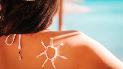 Easy DIY Body Packs to Remove Sun Tan and Restore Your Glow