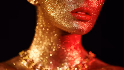 Body Glitter Spray The Viral Beauty Hack Taking Over Social Media