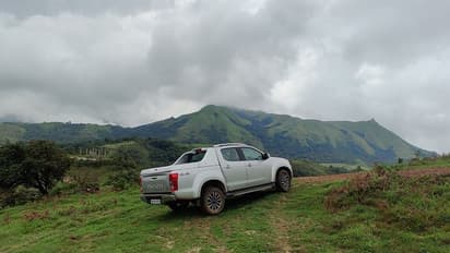 Isuzu V Cross Test Drive
