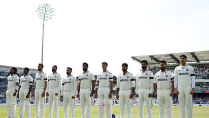 India players with black armbands