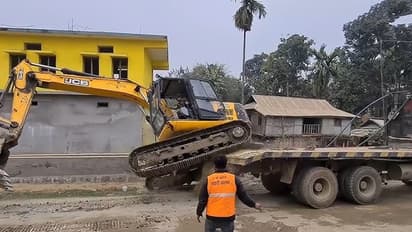 jcb