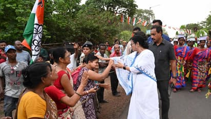 Mamata Banerjees shoes are torn during the Jhargram Lok Sabha campaign bsm