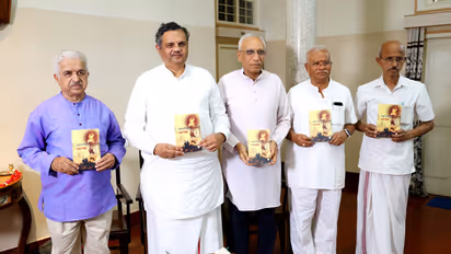 Krantiya Kidigalu Book Released