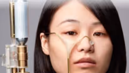 Taiwan woman tear gun