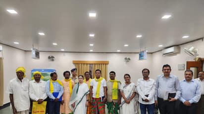 CM Mamata banerjee met the Kurmi leaders in Jhargram on a three day districts visit bsm