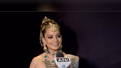 Kangana Ranaut Praises PM Modis Style Calling Him a Great Showstopper