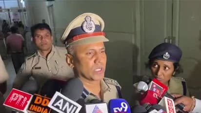 Tanker lorry hits Ganpati immersion procession in Hassan