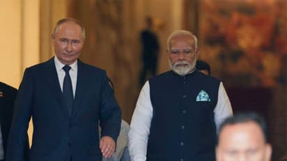 Russian President Vladimir Putin praising Indian Prime Minister Narendra Modi at the Valdai Discussion Club