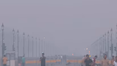 Delhi air quality worsens as AQI reaches ‘very poor’ in multiple areas (Photo/ANI)