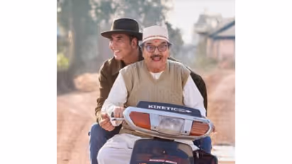 Akshay Kumar remembers late actor Asrani 