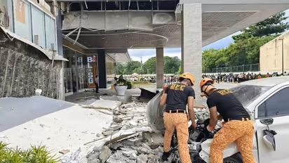 Philippines begins clean-up after powerful twin quakes