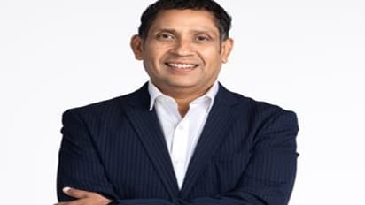 praveen chakravarti