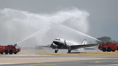 Why Planes Are Sprayed With Water Before Take Off Reason Behind Water Salutes