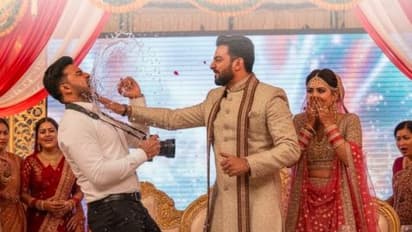 groom slapped a photographer