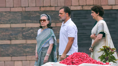 Sonia gandhi