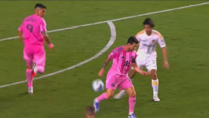 Messi Back Heal Assist